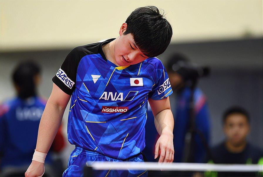 中国队险胜日本队，张本智和扛起全队