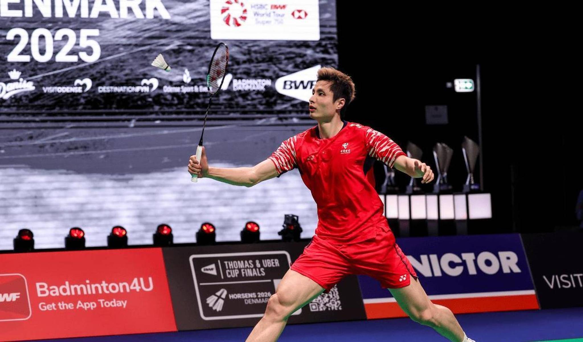 中国队险胜法国队，安赛龙高光表现