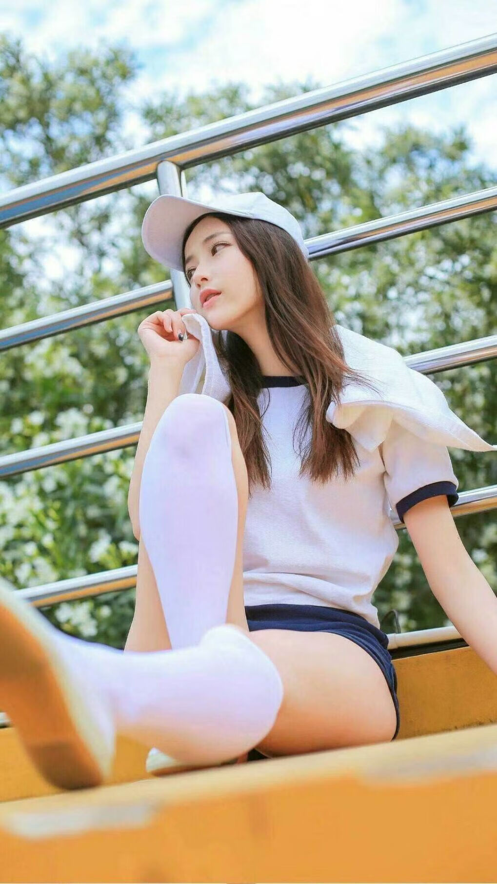 绿茵两端,曼城的机械美学与内马尔的南美火焰